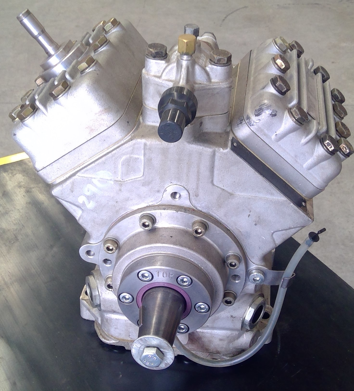 Compressor Reconditioning Service - Bock, Bitzer, Denso, Thermoking 